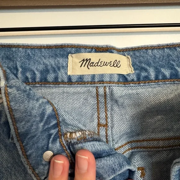 Madewell The Perfect Vintage Straight Jean - size 30 - Picture 3 of 4